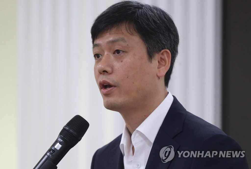 브리핑하는 장병규 4차산업혁명위 위원장