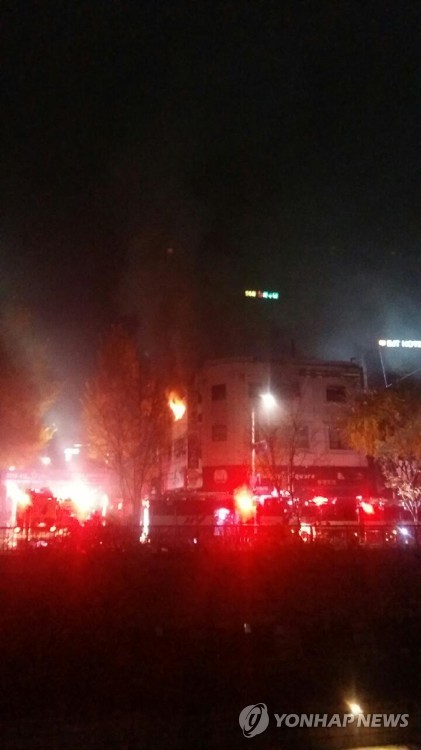 종로 고시원에 불…6명 사망·12명 부상, 피해 늘듯