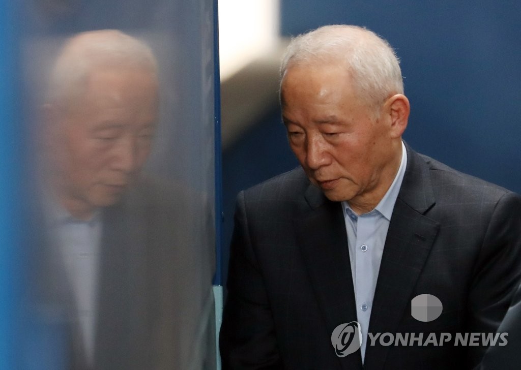 '댓글수사 방해' 남재준, 항소심도 징역 3년 6개월