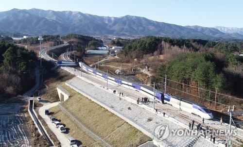 서울행 KTX 열차 강릉서 탈선