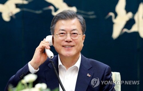 (US-NK summit) S. Korea ready to resume inter-Korean cooperation to help denuclearization: Moon