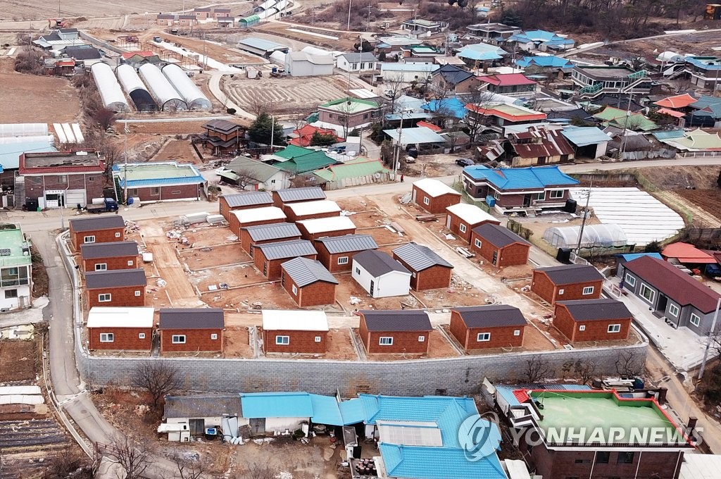 수원 군 공항 이전 예비후보지에 들어선 벌집주택