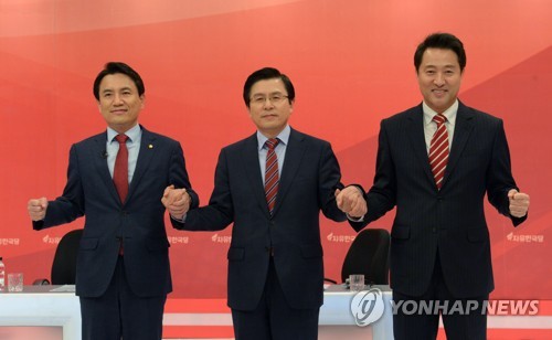 손 잡은 한국당 당 대표 후보자들