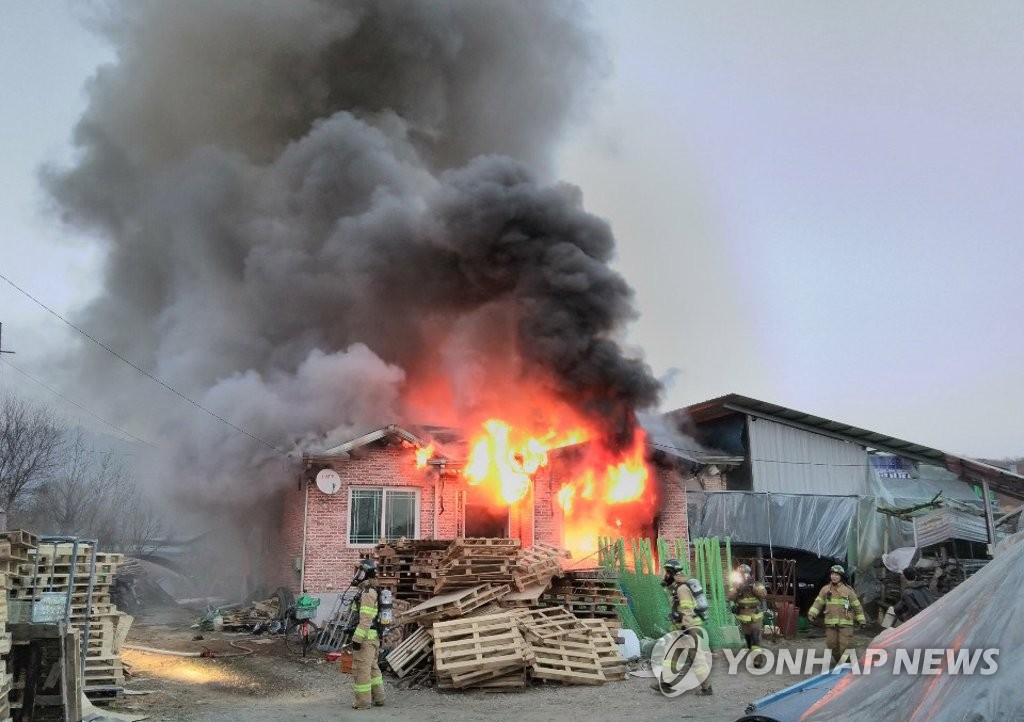 전북 완주 한 주택서 불