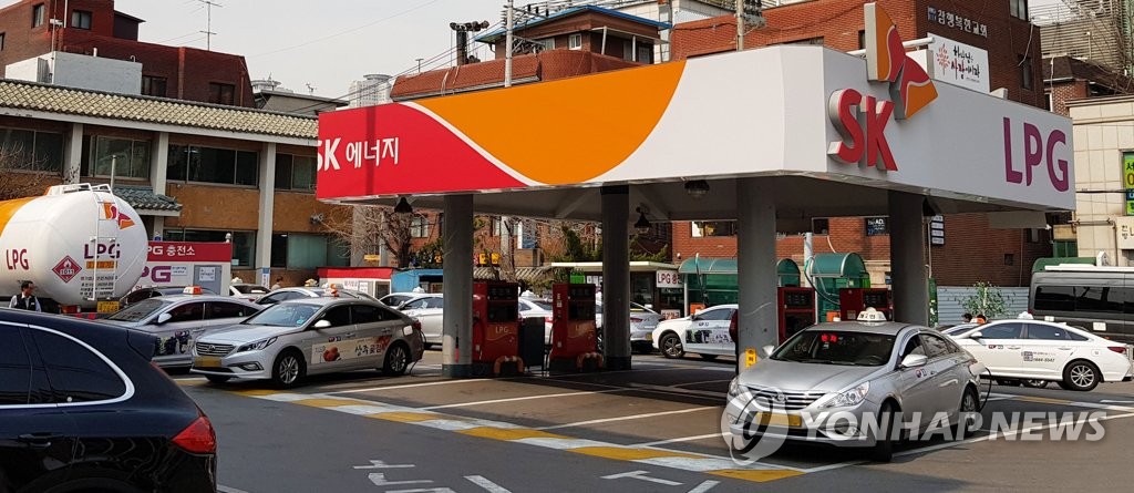 大気汚染対策 LPG車の一般購入可能に 大気汚染対策 LPG車の一般購入可能に