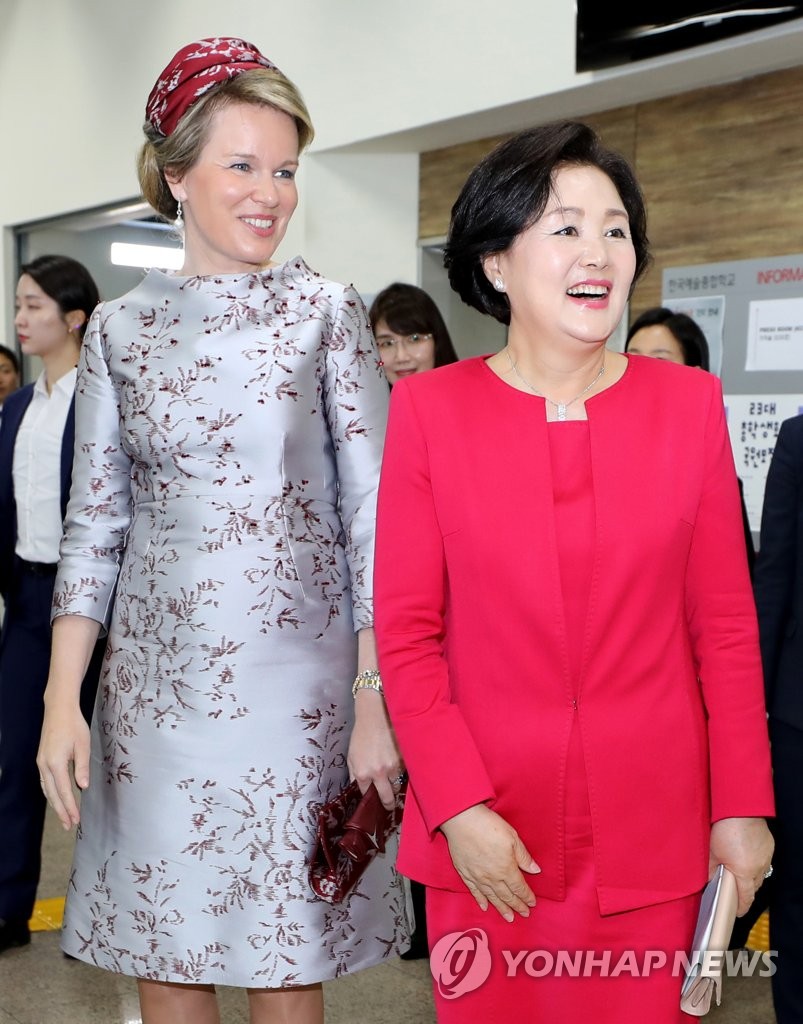 ベルギー王妃とキャンパス訪問 ベルギー王妃とキャンパス訪問