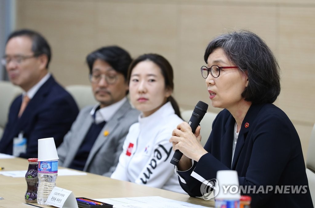 진천선수촌은 찾은 문경란 스포츠혁신위원회 위원장