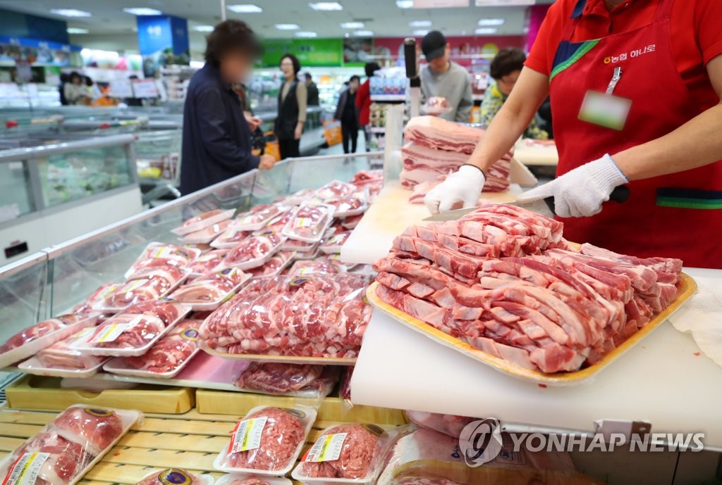 중국 돼지열병 확산으로 들썩이는 국내 돼지고깃값