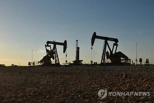 미 텍사스주 미들랜드 한 유전