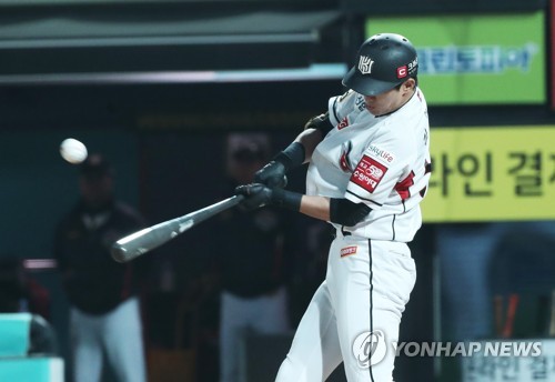 kt 외야수 김민혁