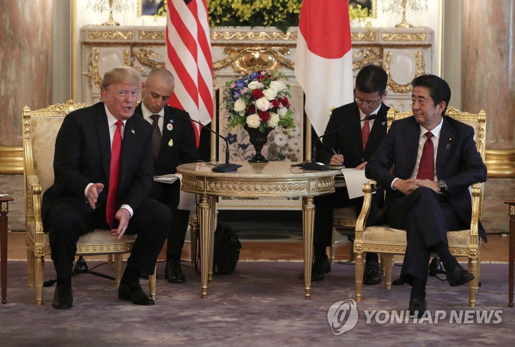 트럼프-아베, 도쿄서 미·일 정상회담
