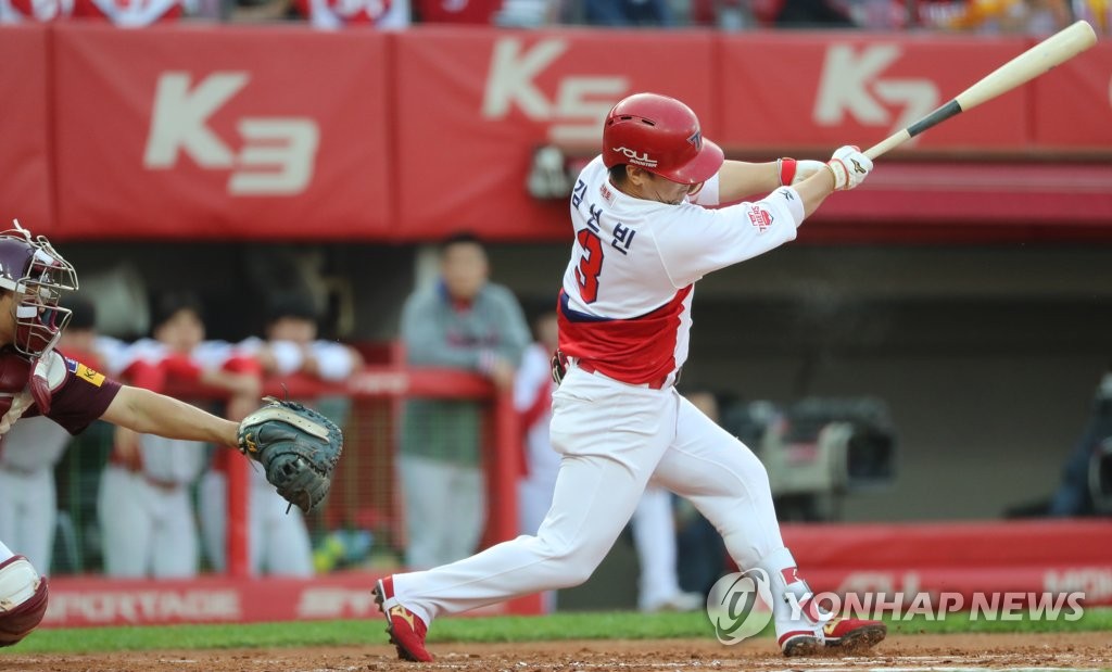 KIA 김선빈 안타