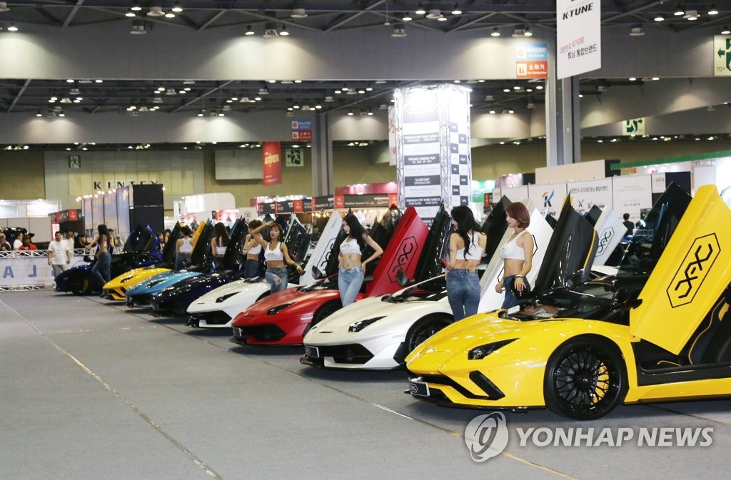 '2019 오토살롱위크' 개막