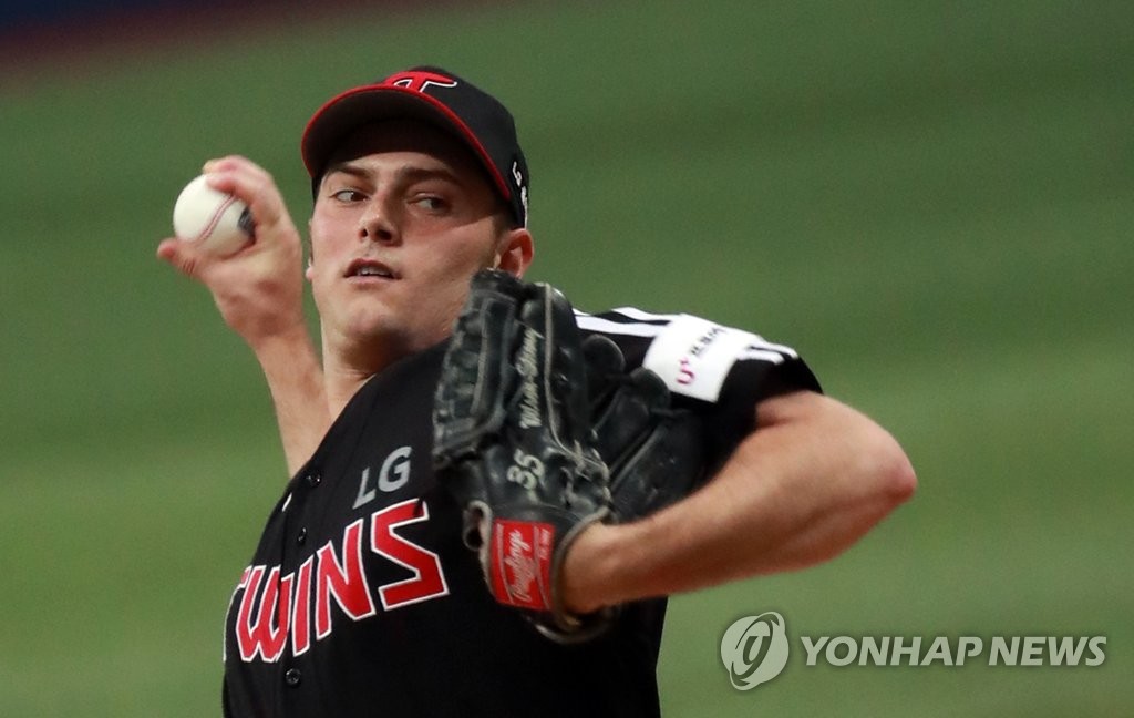 In this file photo from Oct. 6, 2019, Tyler Wilson of the LG Twins pitches against the Kiwoom Heroes in a Korea Baseball Organization postseason game at Gocheok Sky Dome in Seoul. (Yonhap)