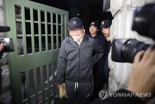구치소 나서는 조국 장관 동생 조모씨