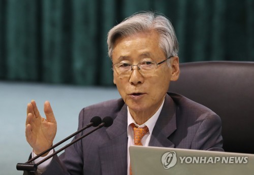 여상규 국회 법제사법위원장