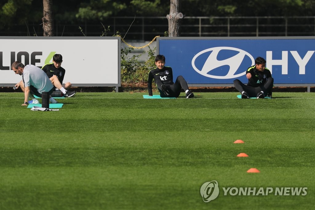 회복훈련하는 축구대표팀 선수들