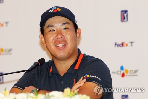 인터뷰하는 안병훈