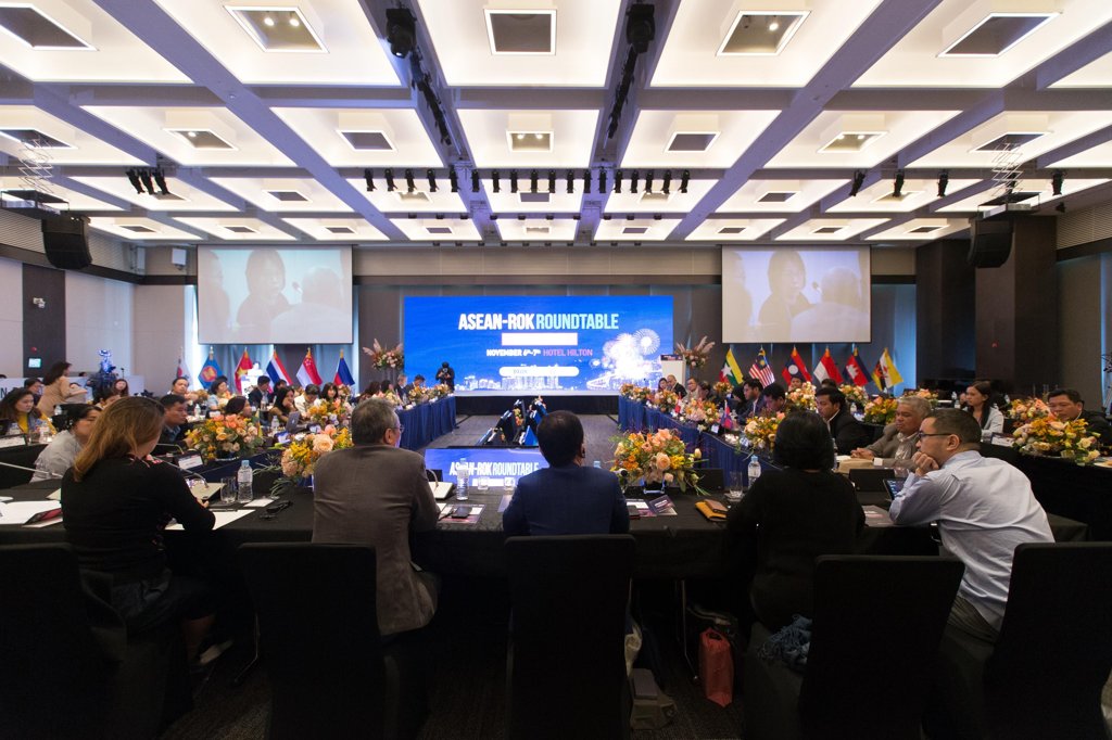 Table ronde Corée du Sud-Asean Table ronde Corée du Sud-Asean