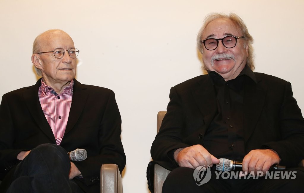 German writer, Hungarian composer in Seoul German writer, Hungarian composer in Seoul