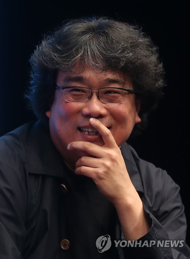 '기생충' 골든글로브상 감독·각본·외국어영화상 후보 지명