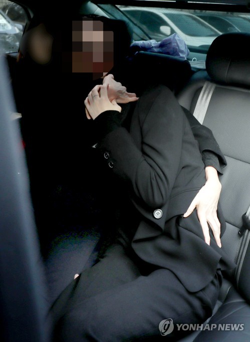 집예유예 선고받은 홍정욱 딸 홍모씨