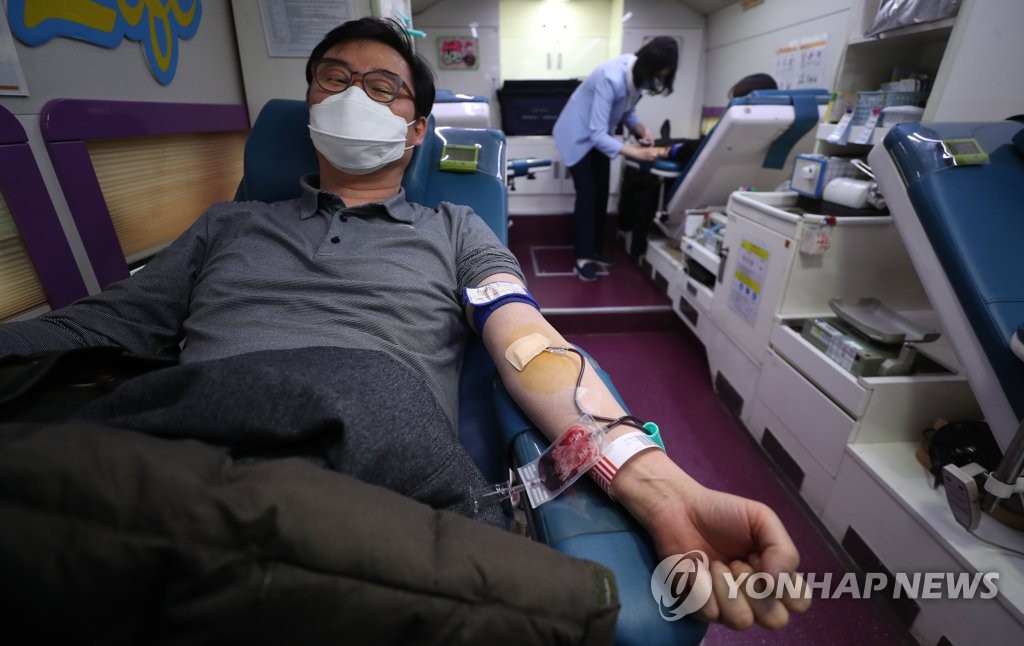 서울시 공무원들, 코로나19 혈액 수급난 해소 나서