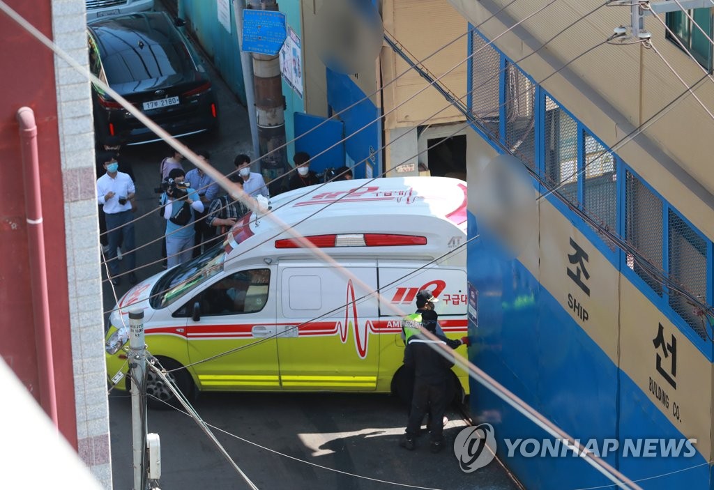 러시아 선원 또 확진…항만 방역 비상