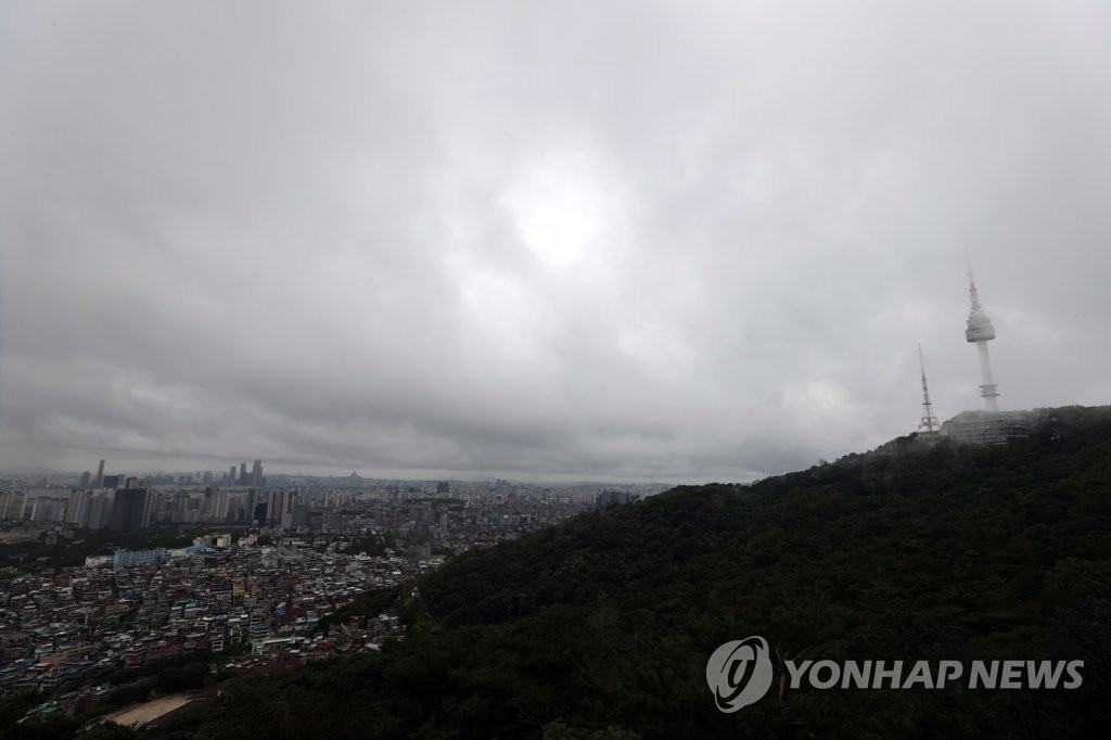 비오는 하늘