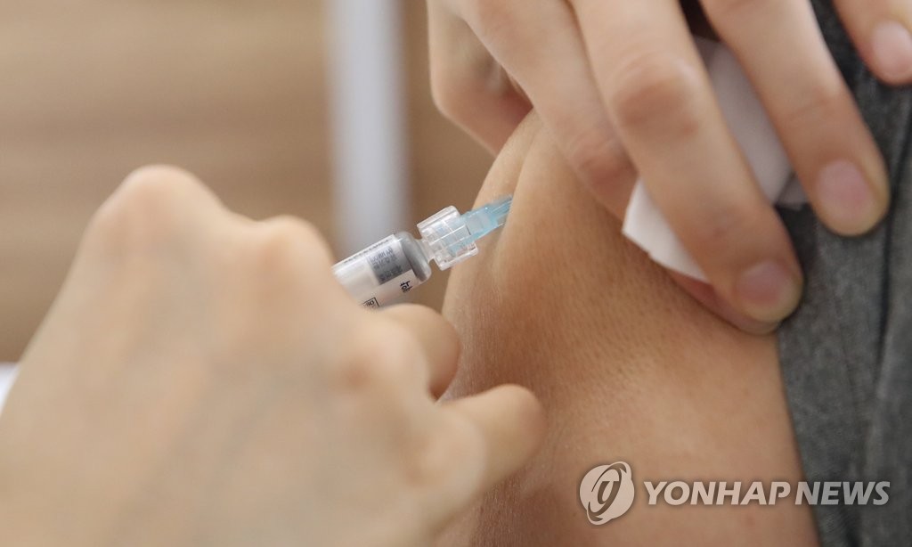 독감백신 접종 13일부터 순차 재개