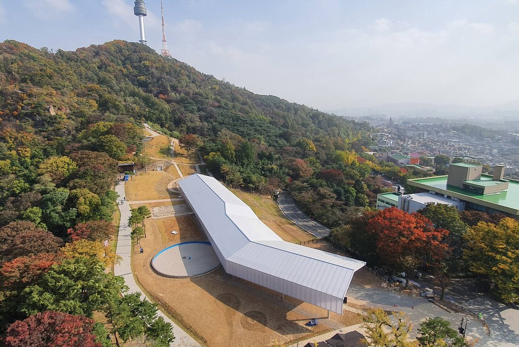 서울시, 남산 한양도성 유적 공개…전시관 개관
