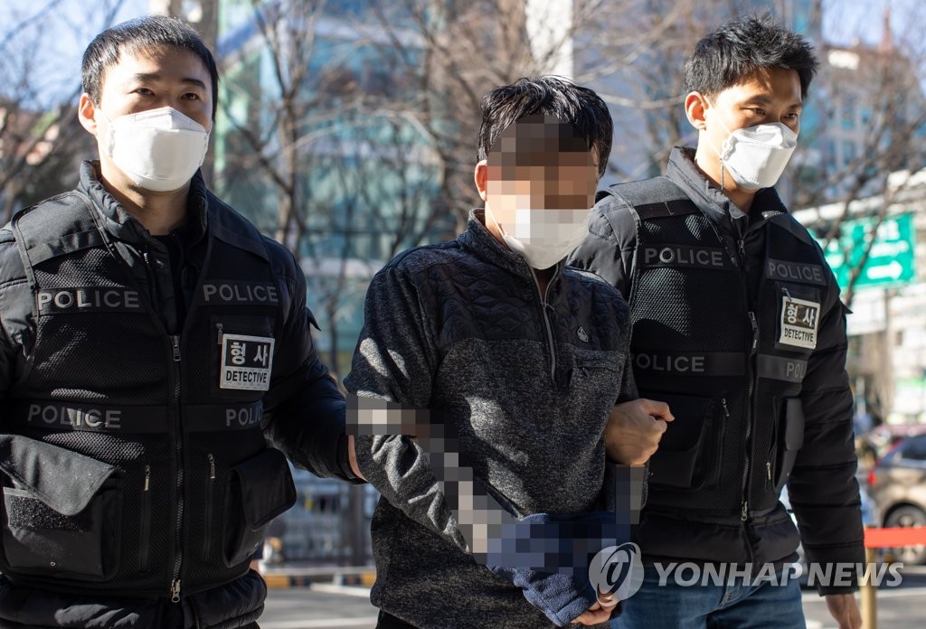 '대림동 살인사건' 중국동포, 영장실질심사 출석