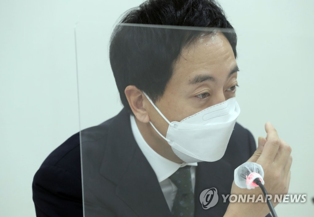 국민의힘 전ㆍ현직 의원모임 세미나 참석한 금태섭