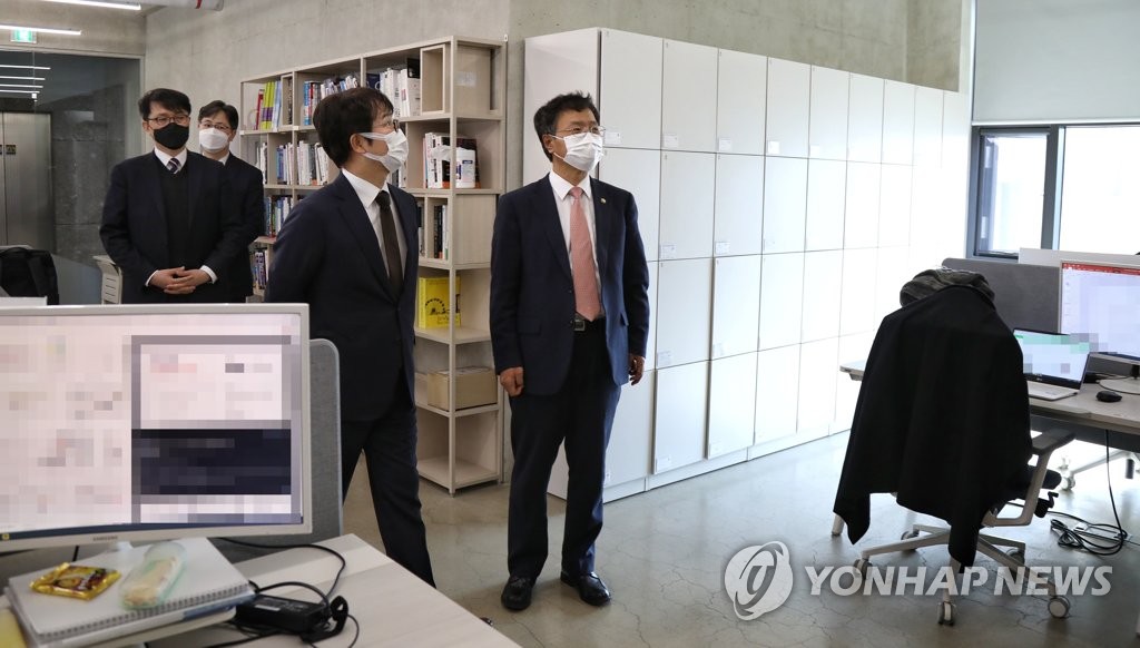 김용래 특허청장, AI 기반 빅데이터 플랫폼 기업 방문