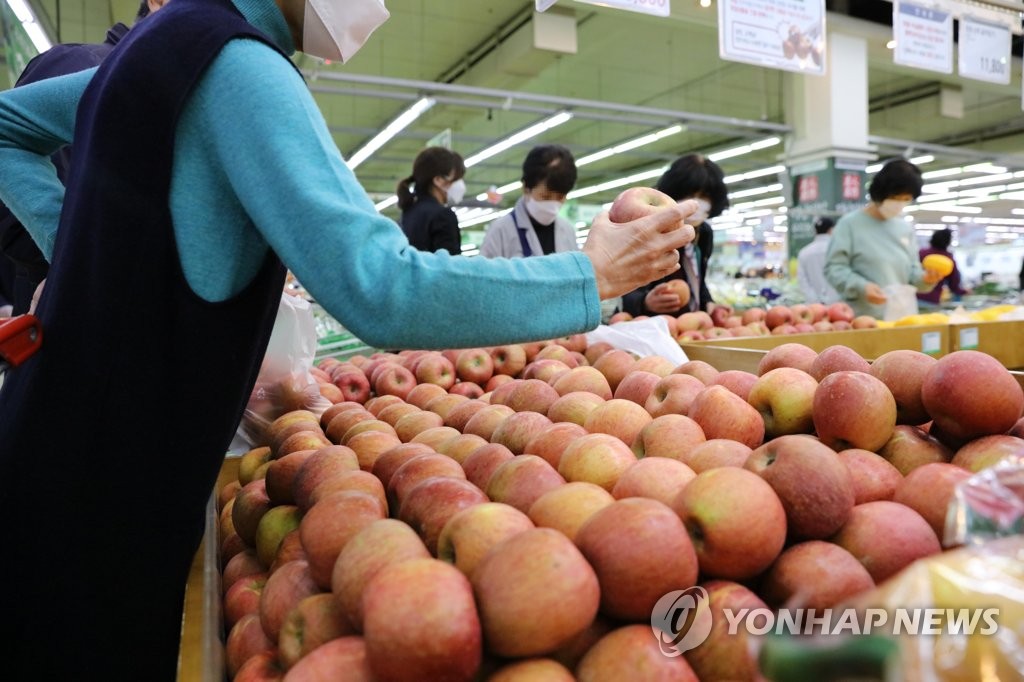 Consumer price growth at near 4-year high in April Consumer price growth at near 4-year high in April