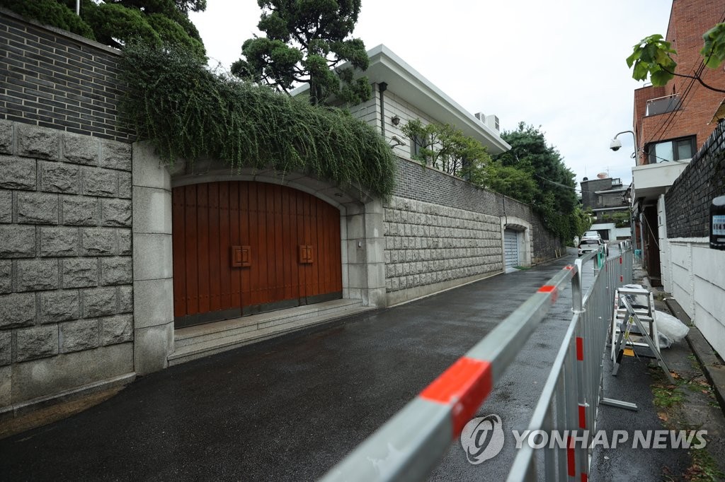'사자명예훼손' 전두환, 법정 출석 의사 밝혀