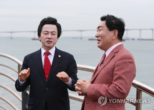 안상수, 허경영 두 번째 만남