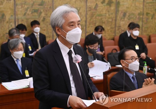 업무보고 하는 김대진 한국예술종합학교 총장