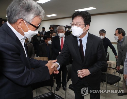 대구 수성을 찾은 유승민