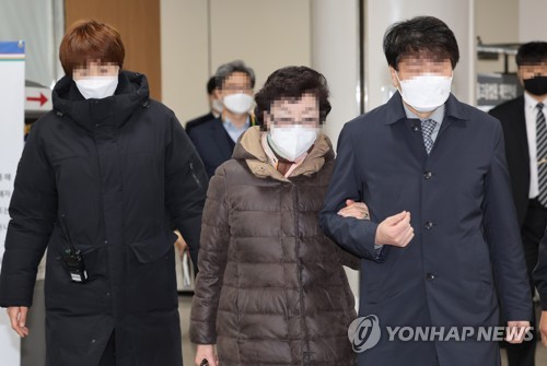 윤석열 장모 2심서 무죄
