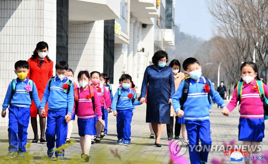 북한, '4월 1일' 정시 개학