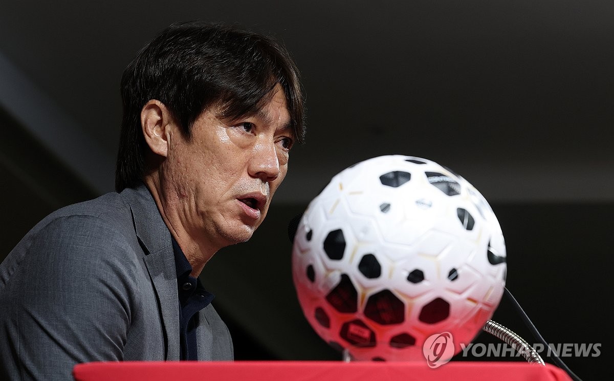 9월 A매치 명단 발표하는 홍명보 감독