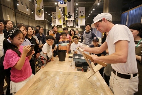 اختتام مهرجان تشونغ-جو للحرف اليدوية بقدوم 350 ألف زائر - 2