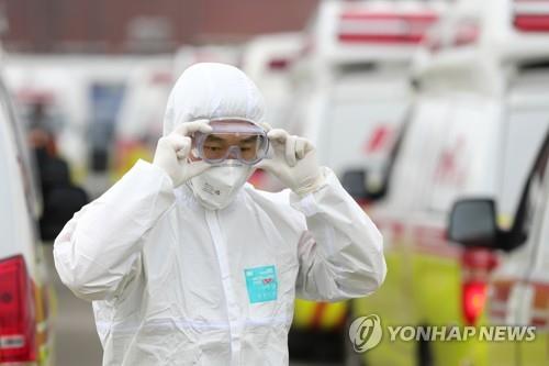 كوريا الجنوبية تركز أكثر على علاج حالات الإصابة الحادة بكورونا الجديد