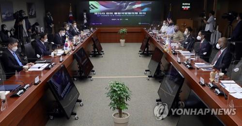وسائل الإعلام الكورية الشمالية تستنكر اقتراح كوريا الجنوبية والولايات المتحدة لحوار الدفاع - 1