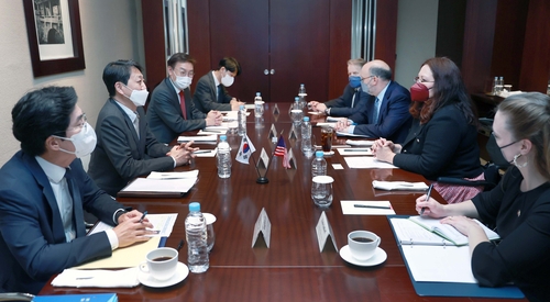 كوريا الجنوبية تسعى لحشد دعم الكونغرس الأمريكي للتجارة والاستثمار بين البلدين