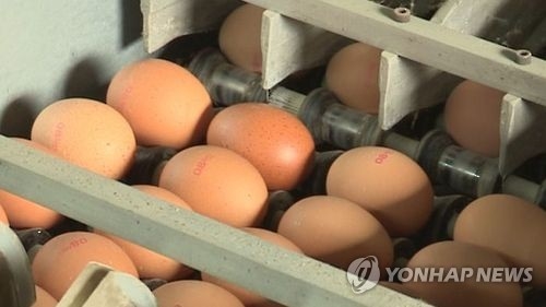 (News Focus) S. Korea struggles to contain egg prices with tariff-free imports - 6