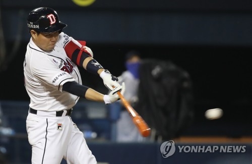 At age 33, Dae-Ho Lee is chasing the dream of playing Major League