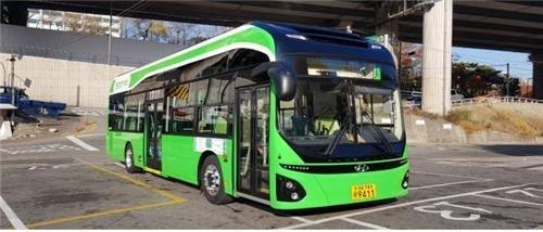 Seoul introduces electric bus | Yonhap News Agency