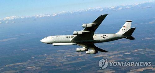This image captured from the U.S. air force's website shows America's E-8C Joint Surveillance Target Attack Radar System (JSTARS) aircraft. (PHOTO NOT FOR SALE) (Yonhap)